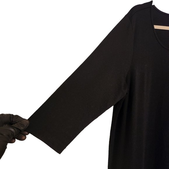 Bundle 3/$30 Beautiful Basic Black Dress With A Silver Metal Decorative Hemline - Picture 4 of 5